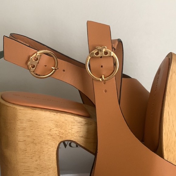 Tory Burch Blythe 90mm Sandal - Picture 14 of 16